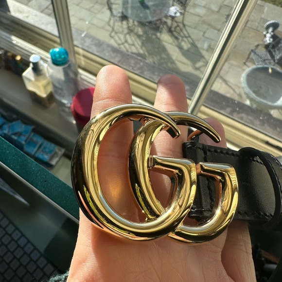 NWOT GUCCI GG MARMONT LEATHER BELT WITH SHINY BUCKLE NEVER USED MINT CONDITION - Picture 5 of 8